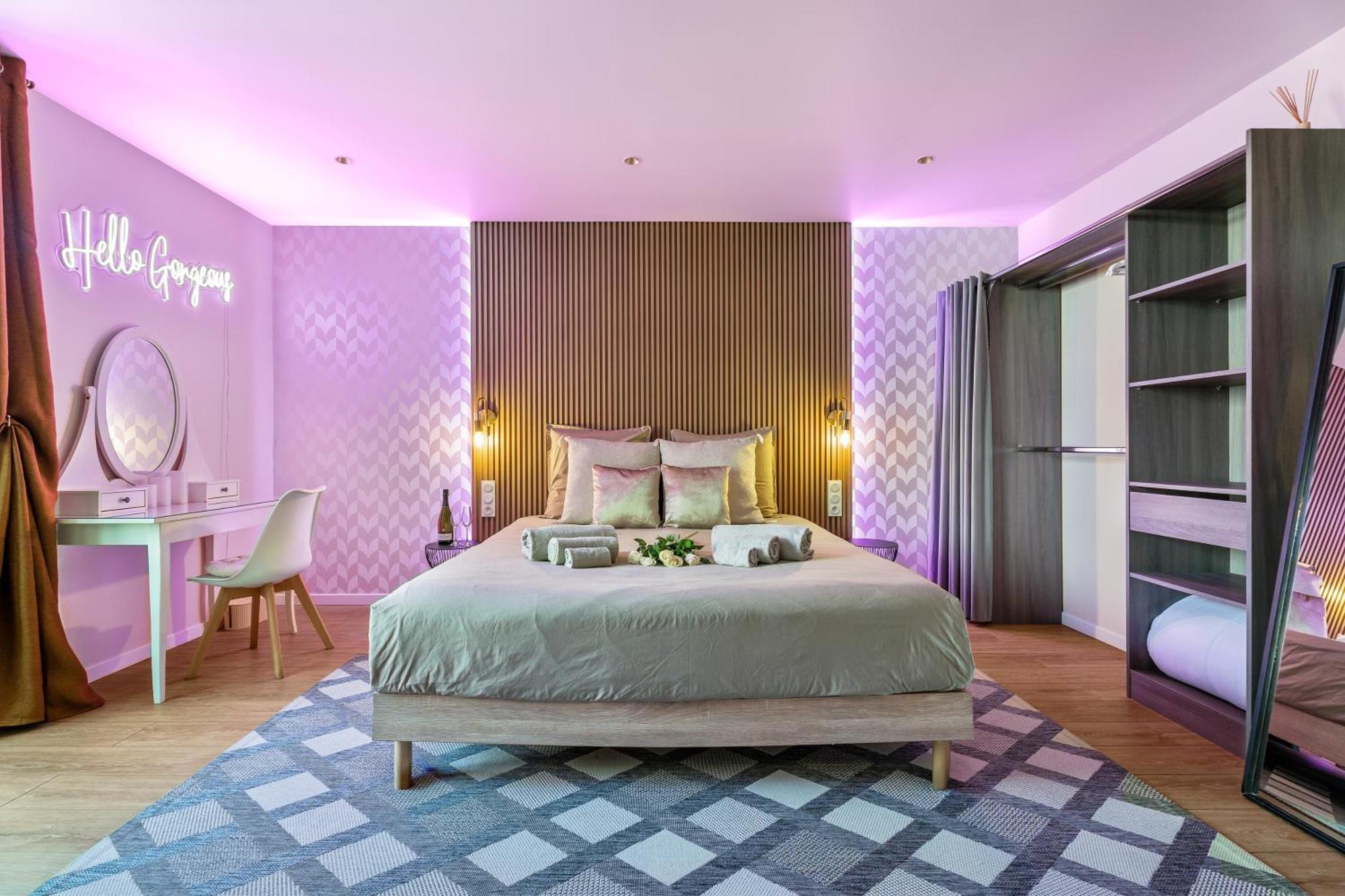 Nice Renting - Love Room Massena - Luxe Room - Jacuzzi - Terrace - King Bed - Ac Экстерьер фото