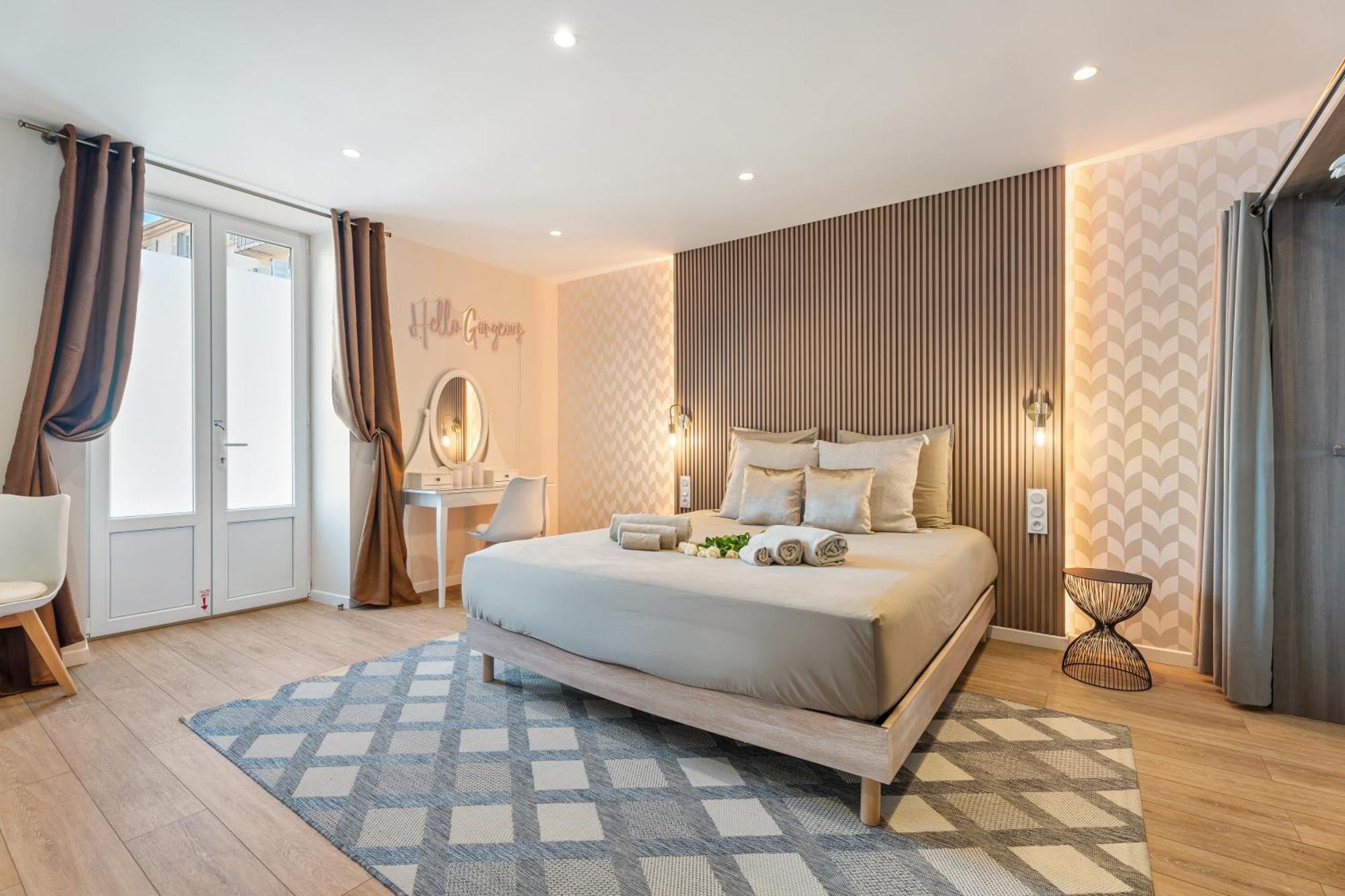 Nice Renting - Love Room Massena - Luxe Room - Jacuzzi - Terrace - King Bed - Ac Экстерьер фото
